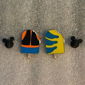 Mystery Ice Cream Pins Disney  Flounder The Little Mermaid Goofy WDW Trading.